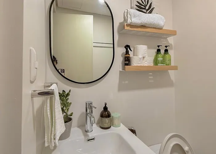 Cozy In It Park With Fast Wifi & Pool Apartment *